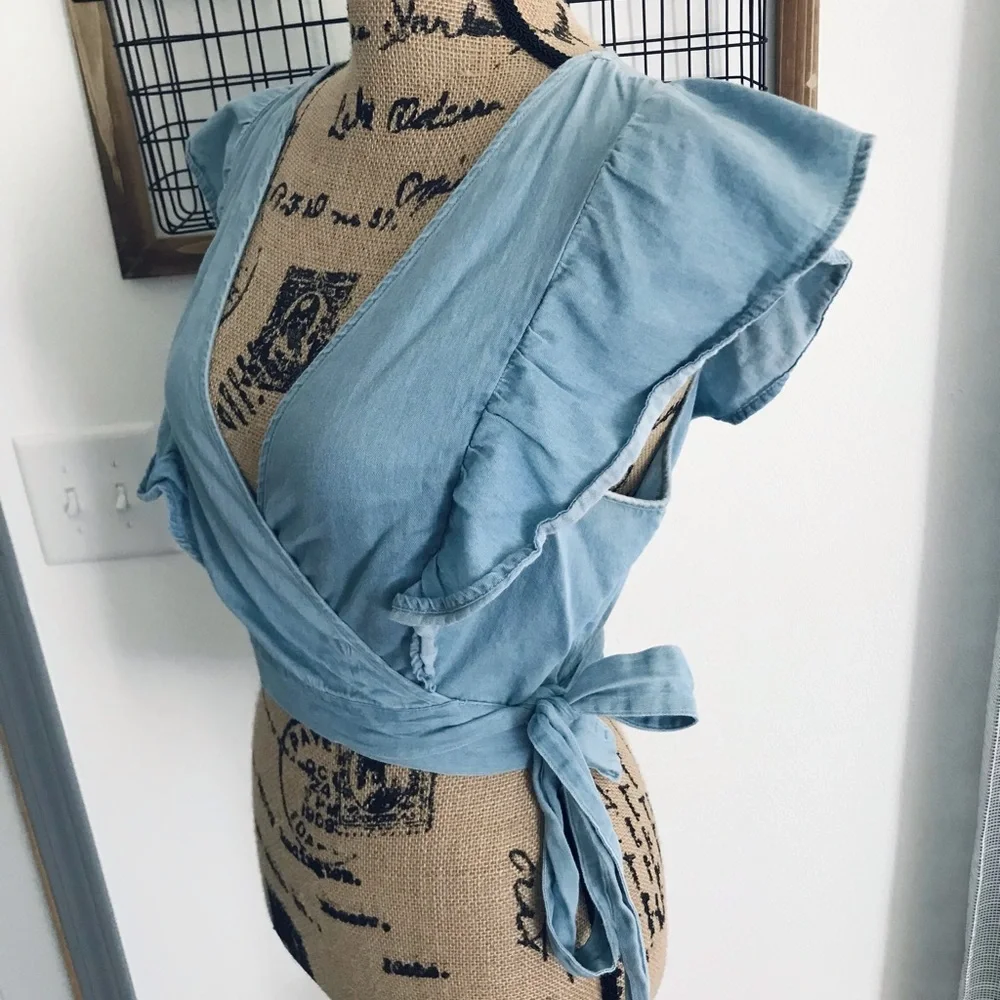 Cropped Wrap Top - Picture 3 of 6